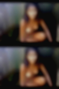 Hey :) Married wives flashing anybody horny and open.