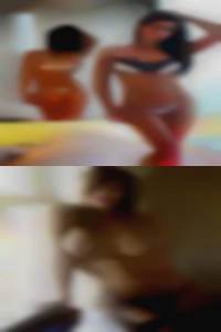 Middle old nude woman.